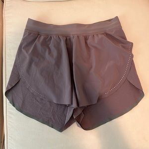Find Your Pace Lululemon Shorts Size 4